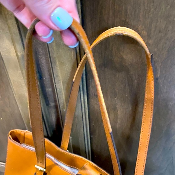 Authentic Michael Kors tote in signature luggage color! - Picture 3 of 16